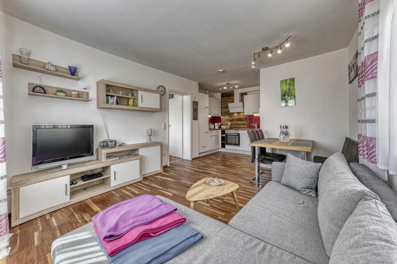 Ferienwohnung Fernblick Neukirchen vorm Wald Exterior photo